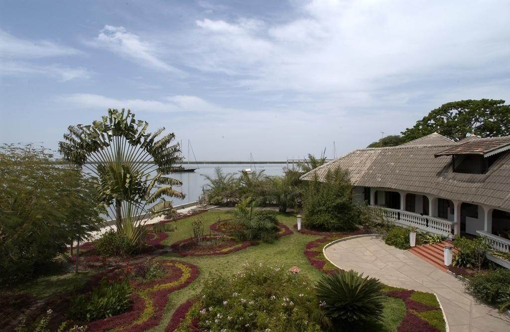 Hôtel Kadiandoumagne Ziguinchor Esterno foto